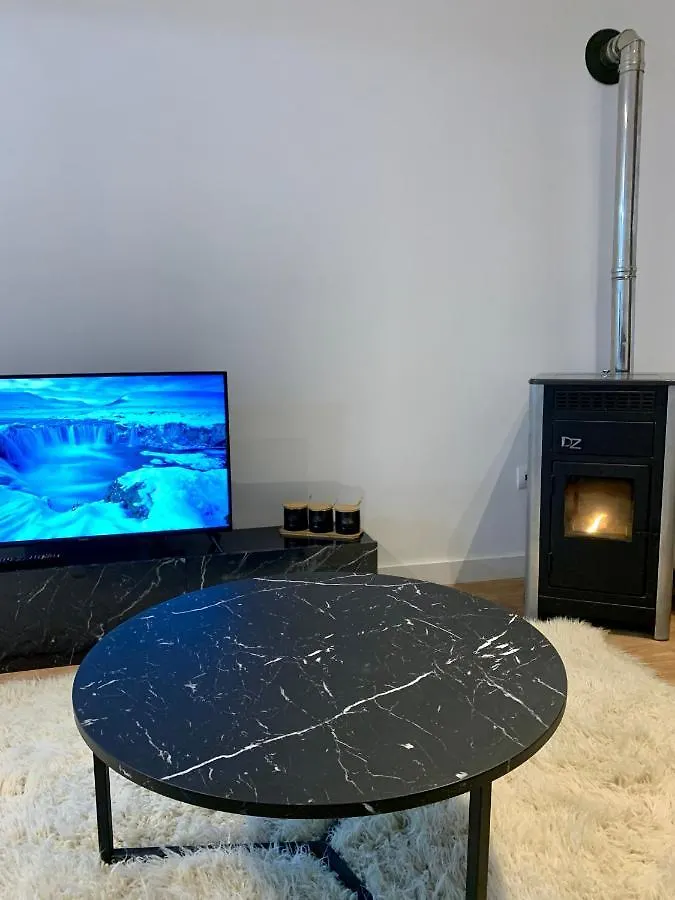 Noah'S Attic - Apartment Hotel In 코르처