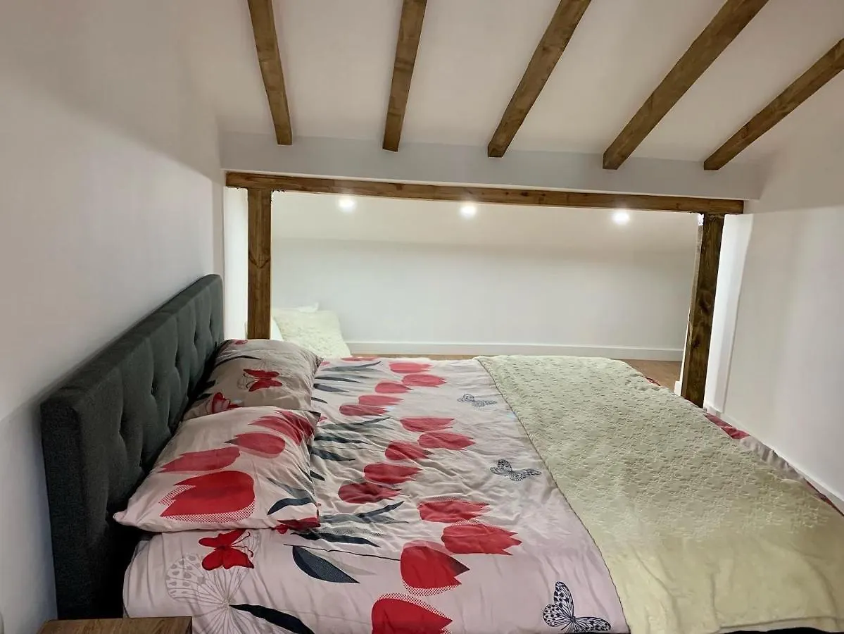 Noah'S Attic - Apartment Hotel In Korce